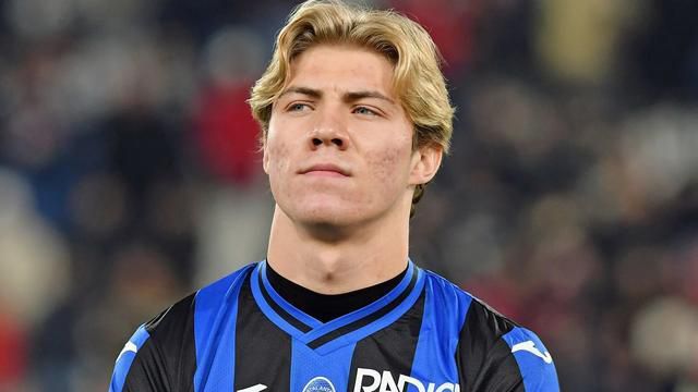 成人免费观看av